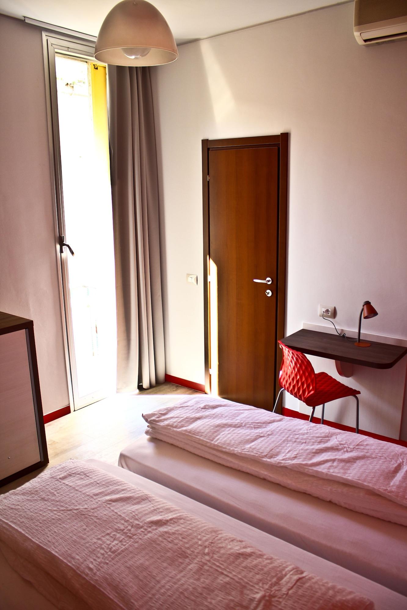Hotel Nologo Генуа Екстериор снимка