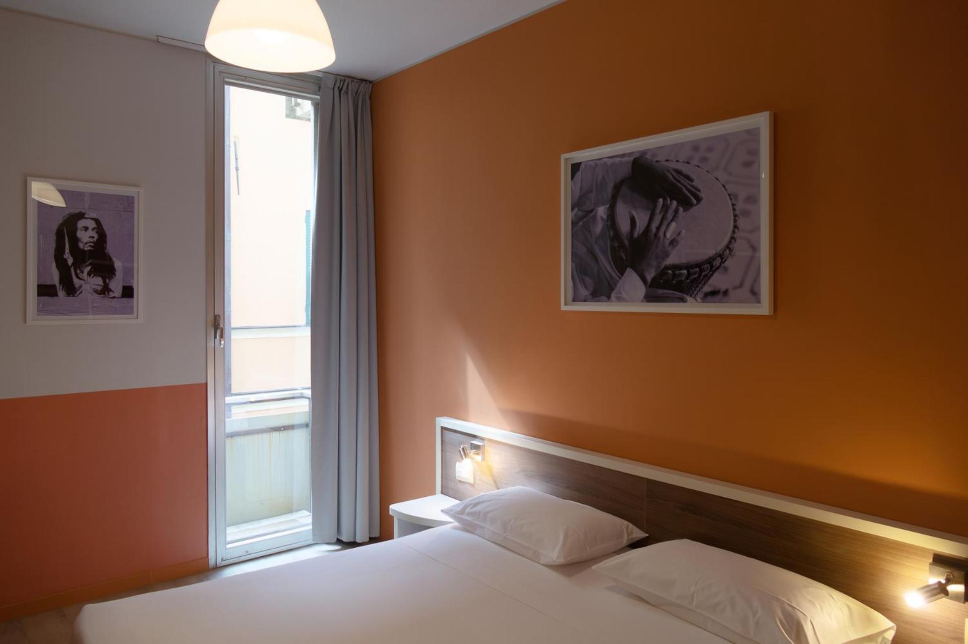 Hotel Nologo Генуа Екстериор снимка